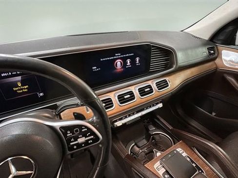 Used 2020 Mercedes-Benz GLS 450 4MATIC image 8