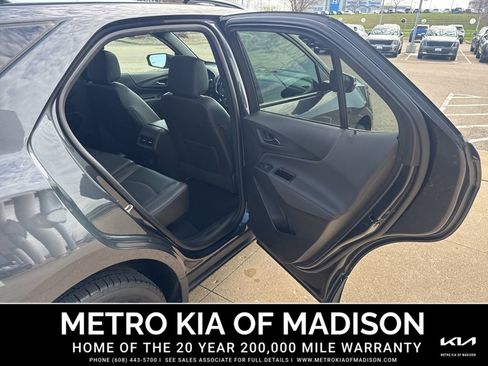 Used 2022 Chevrolet Equinox RS w/ RS Leather Package AWD/4WD image 33