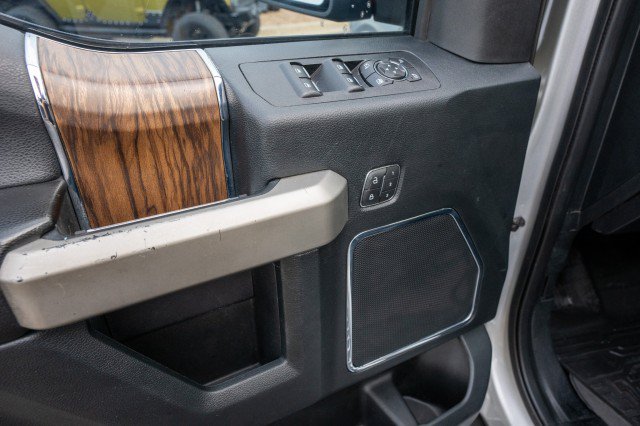 Used 2019 Ford F150 Lariat AWD/4WD image 19