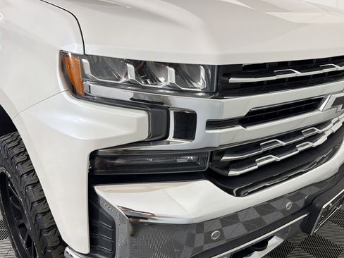Used 2019 Chevrolet Silverado 1500 LTZ w/ LTZ Plus Package AWD/4WD image 11