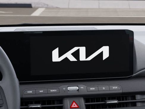New 2025 Kia K4 LXS image 20