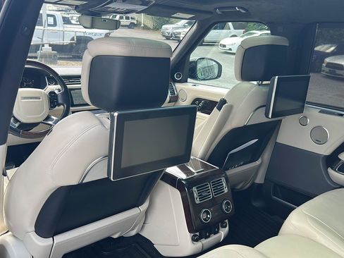Used 2020 Land Rover Range Rover Long Wheelbase Autobiography AWD/4WD image 19