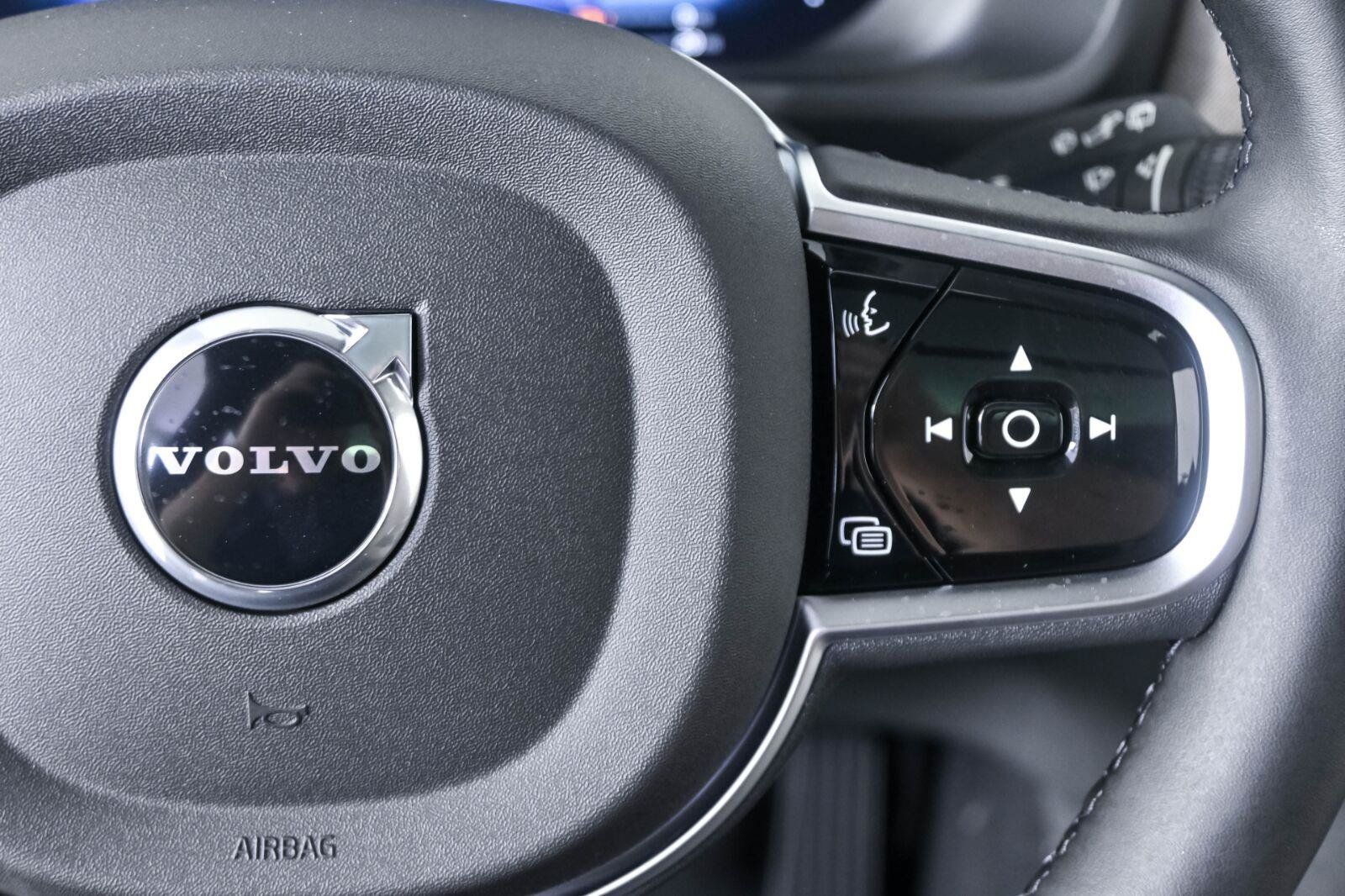 New 2026 Volvo XC90 T8 Core w/ Protection Package Premier AWD/4WD image 10