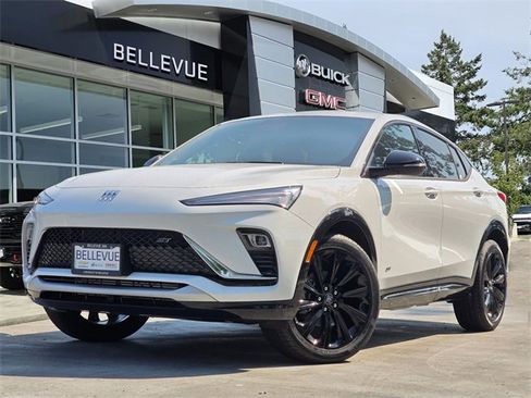 New 2025 Buick Envista Sport Touring image 1