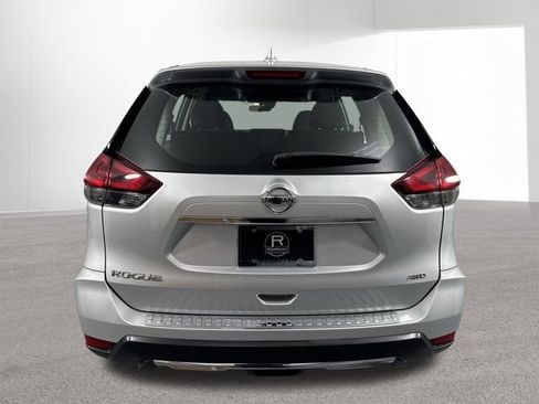 Used 2019 Nissan Rogue S AWD/4WD image 31