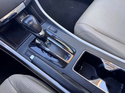 Used 2014 Honda Accord EX-L image 19