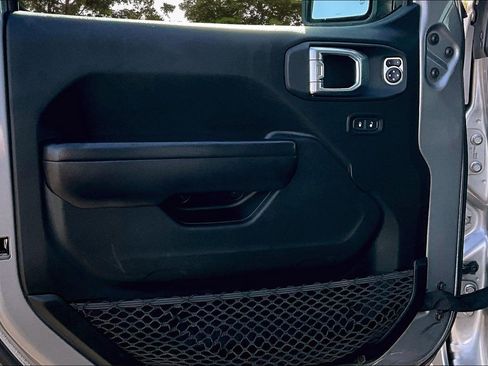 Used 2021 Jeep Wrangler Unlimited Sport image 21