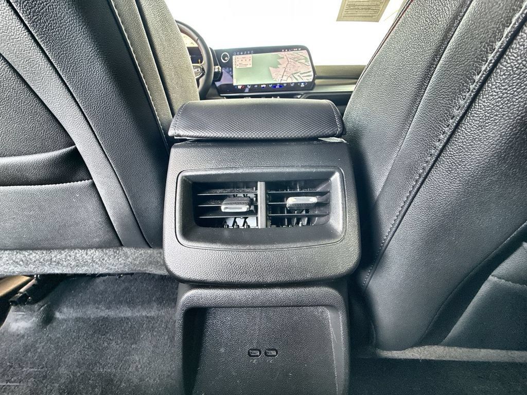 Used 2024 Chevrolet Equinox EV RS FWD image 20