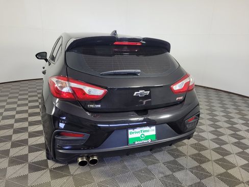 Used 2019 Chevrolet Cruze LT w/ RS Package FWD image 6