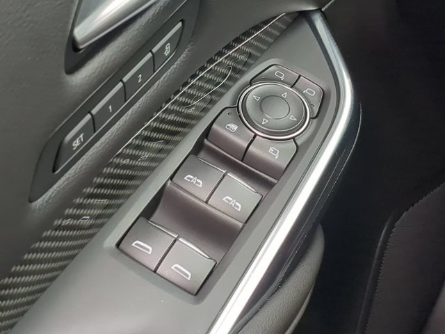 Used 2024 Cadillac XT4 Sport FWD image 28