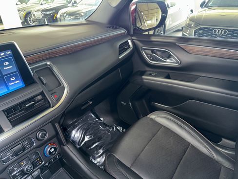 Used 2023 Chevrolet Tahoe High Country RWD image 33