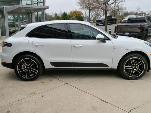 Used 2020 Porsche Macan image 4