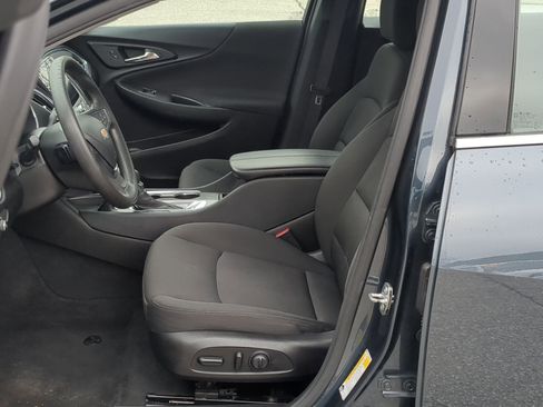 Used 2021 Chevrolet Malibu LT image 11