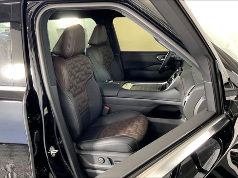 New 2026 Nissan Armada Platinum AWD/4WD image 45
