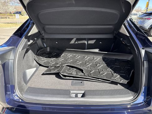 Certified 2024 Nissan Ariya AWD image 12