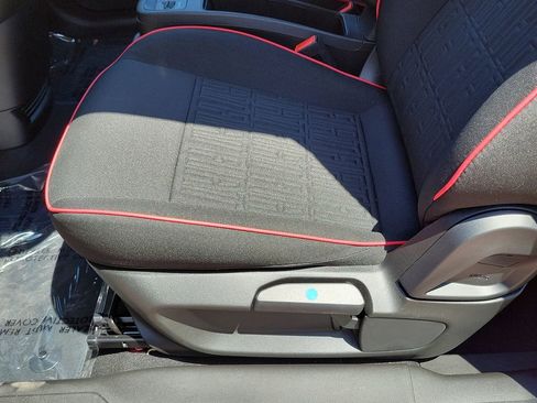 New 2024 FIAT 500 e (RED) image 15