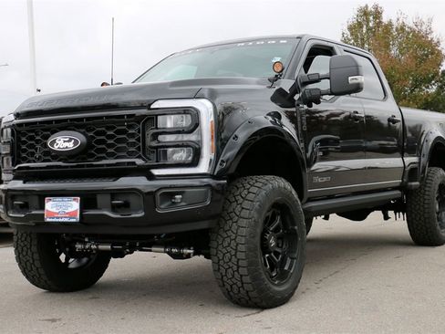 New 2026 Ford F250 XLT w/ XLT Premium Package image 1