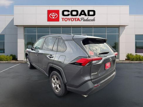 Used 2025 Toyota RAV4 XLE FWD image 3