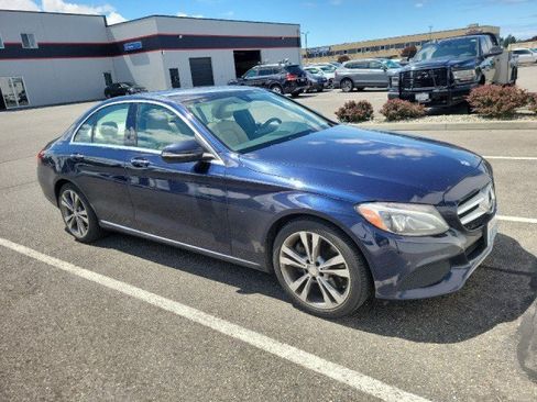 Used 2016 Mercedes-Benz C 300 Sedan image 2