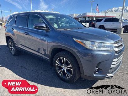 Certified 2018 Toyota Highlander LE