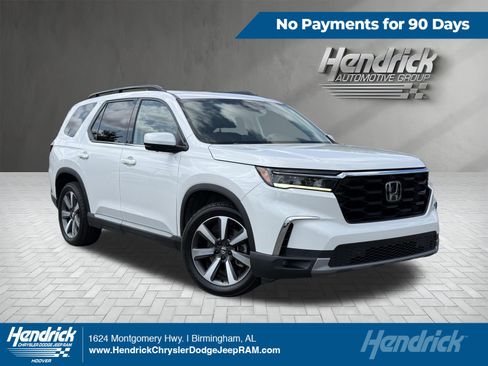 Used 2023 Honda Pilot Elite image 1