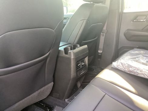 New 2026 Chevrolet Colorado LT w/ LT Convenience Package RWD image 16