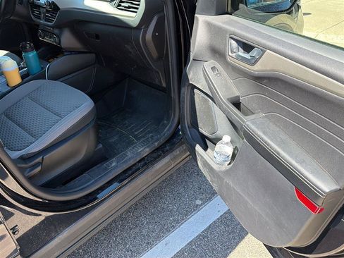 Used 2021 Ford Escape SE w/ Convenience Package AWD/4WD image 18