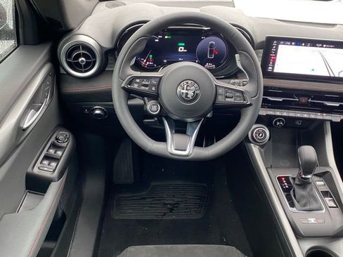 New 2024 Alfa Romeo Tonale Veloce w/ Active Assist Package image 46