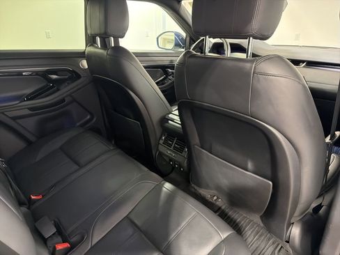 Used 2020 Land Rover Range Rover Evoque SE AWD/4WD image 27