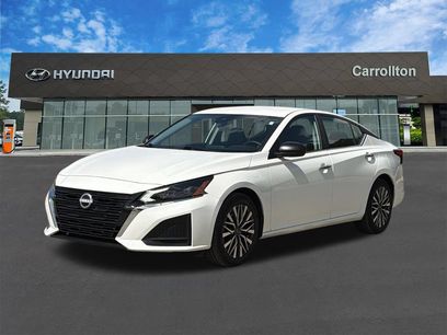 Used 2025 Nissan Altima 2.5 SV
