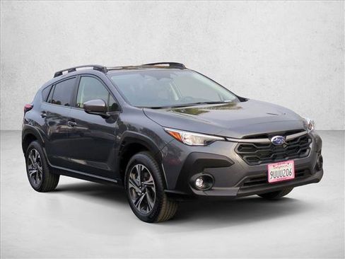 Certified 2025 Subaru Crosstrek 2.0i Premium w/ Crosstrek Mirror Package image 3