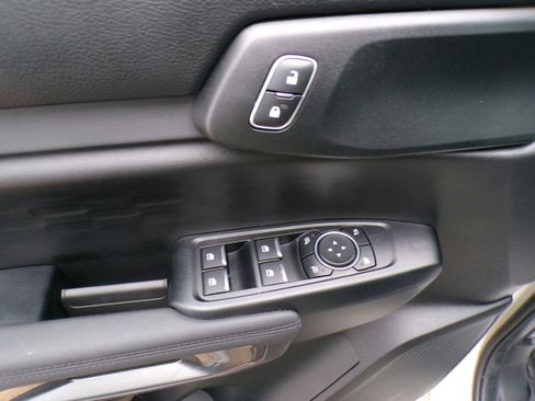 Used 2025 Ford Ranger XLT w/ Black Appearance Package image 15