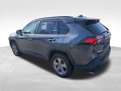 Used 2025 Toyota RAV4 XLE image 3