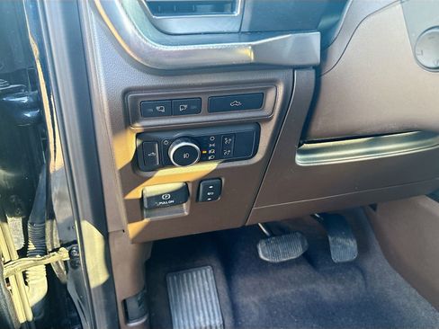 Used 2022 Ford F150 King Ranch w/ Equipment Group 601A High AWD/4WD image 10