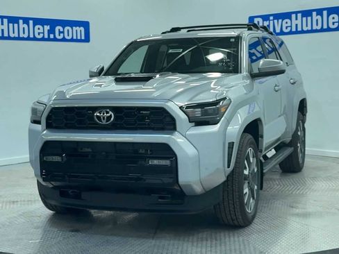 New 2025 Toyota 4Runner TRD Sport image 3