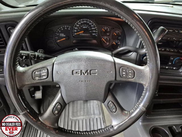 Used 2006 GMC Sierra 1500 SLT w/ Onstar Plus Package AWD/4WD image 11