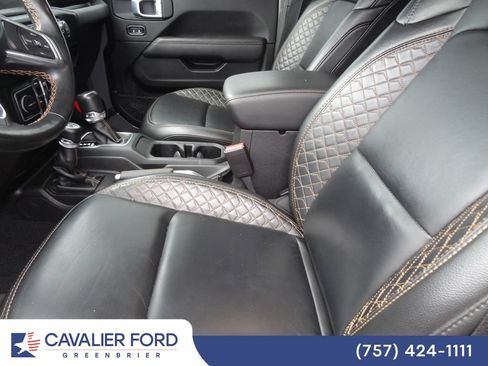 Used 2022 Jeep Gladiator Overland AWD/4WD image 8