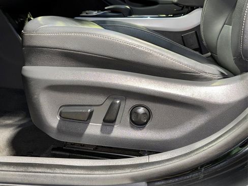 Used 2019 Hyundai Ioniq Limited image 28