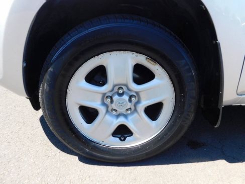 Used 2007 Toyota RAV4 4WD image 21