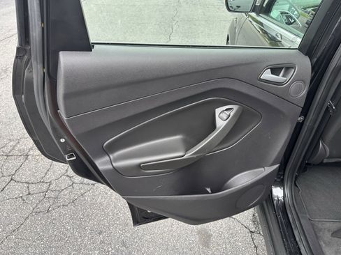 Used 2013 Ford C-MAX Energi SEL image 11