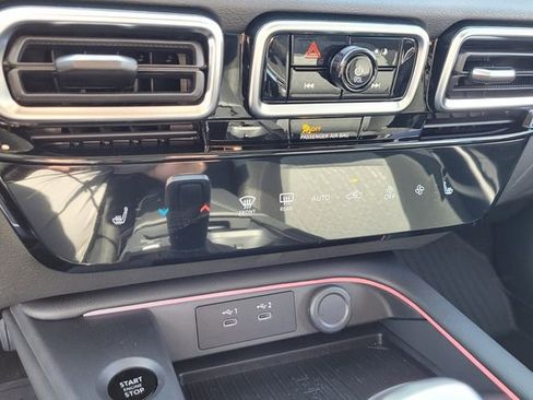 New 2026 Nissan Sentra SV w/ SV Convenience Package FWD image 15