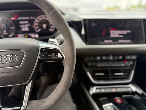 Used 2023 Audi e-tron GT Premium Plus w/ Performance Package image 8