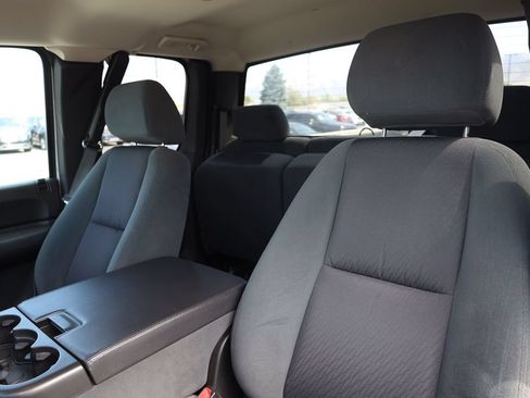 Used 2009 Chevrolet Silverado 2500 LT w/ Interior Plus Package AWD/4WD image 16
