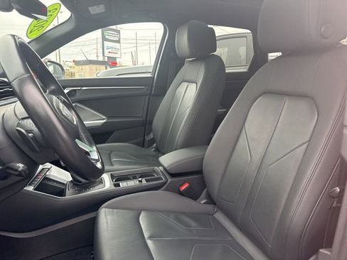 Used 2023 Audi Q3 2.0T Premium image 14
