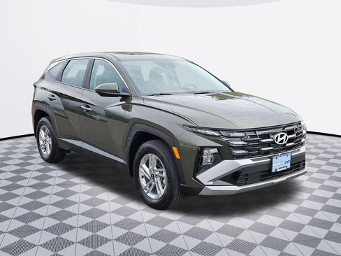 Certified 2025 Hyundai Tucson SE AWD/4WD image 8