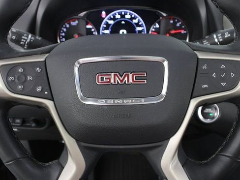 Used 2023 GMC Terrain Denali w/ Denali Premium Package image 15