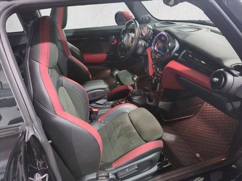 Used 2017 MINI Cooper John Cooper Works image 27