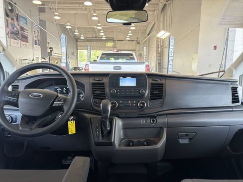 Used 2025 Ford Transit 350 XL AWD/4WD image 19