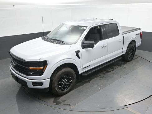 Used 2025 Ford F150 XLT w/ Equipment Group 302A MID AWD/4WD image 37