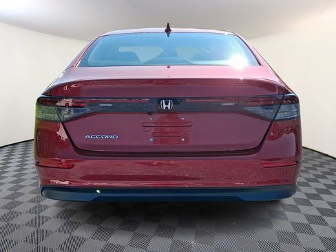 Used 2024 Honda Accord EX image 8